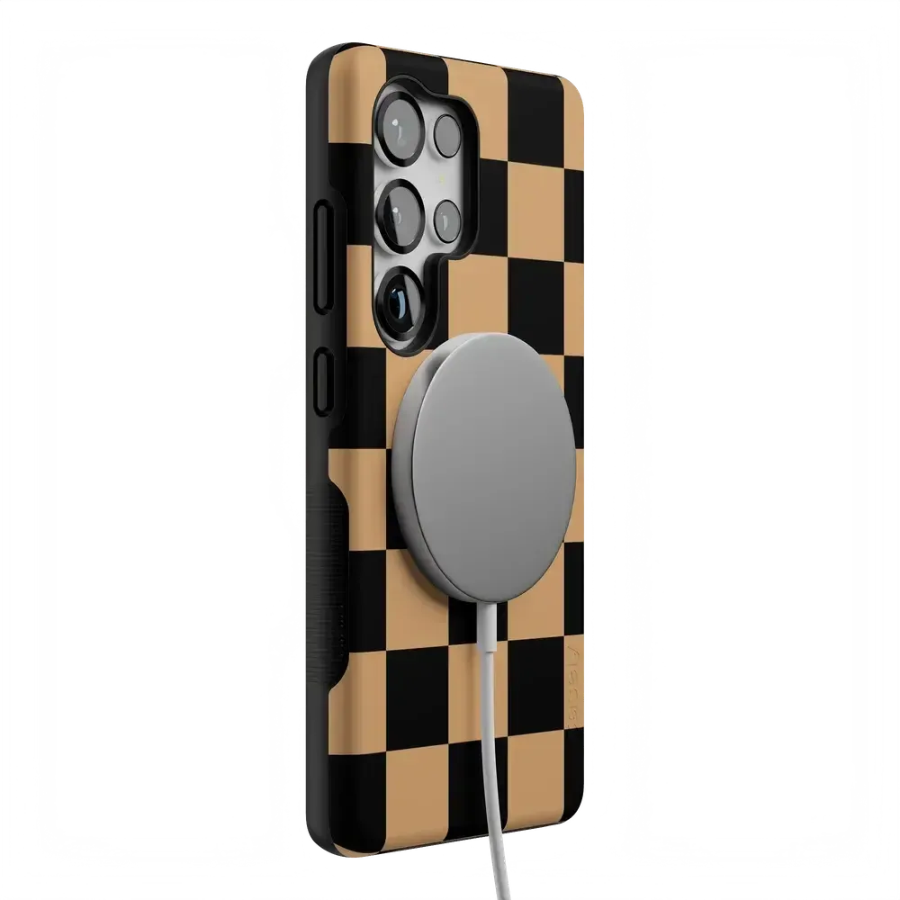 Fit Check | Black & Brown Checkerboard Case - Bansusa