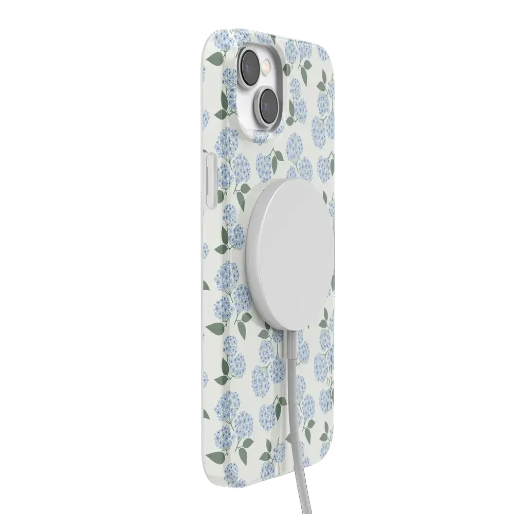 Nantucket Cottage | Blue Hydrangea Case - Bansusa