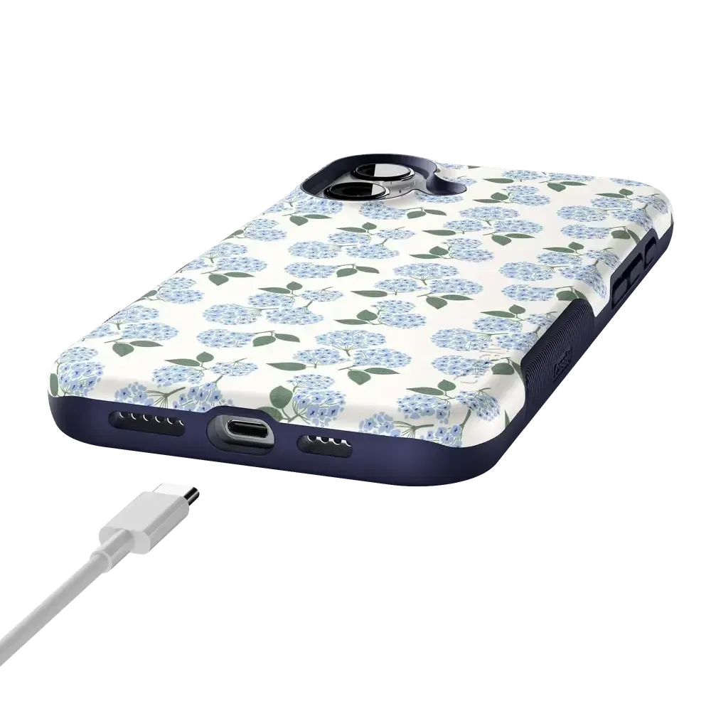 Nantucket Cottage | Blue Hydrangea Case - Bansusa