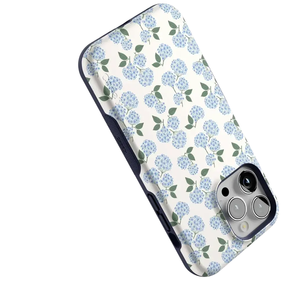 Nantucket Cottage | Blue Hydrangea Case - Bansusa