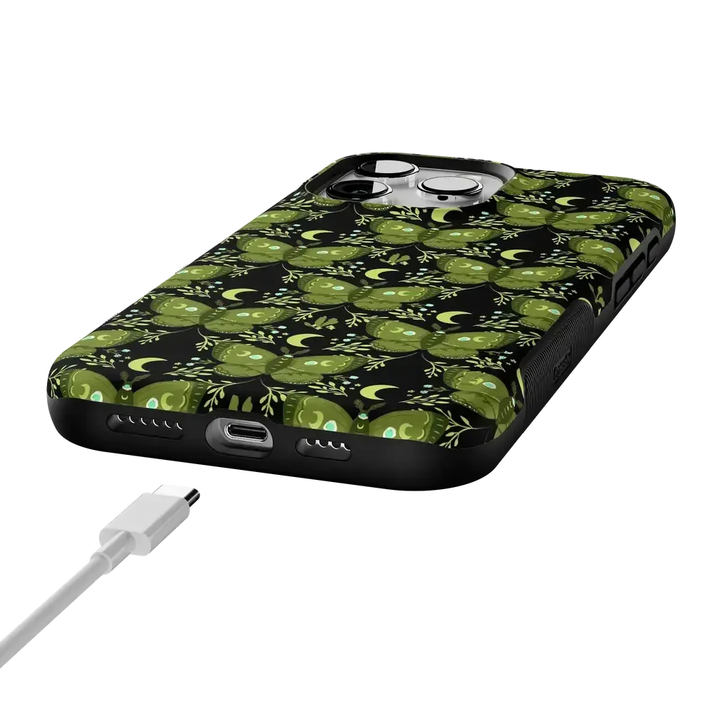 Mystic Moths | Green Twilight Case - Bansusa