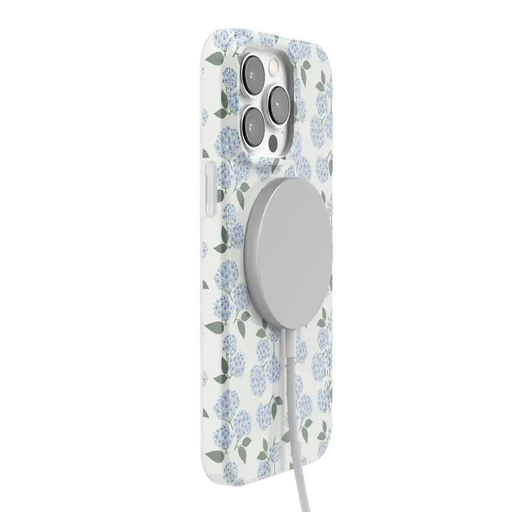 Nantucket Cottage | Blue Hydrangea Case - Bansusa